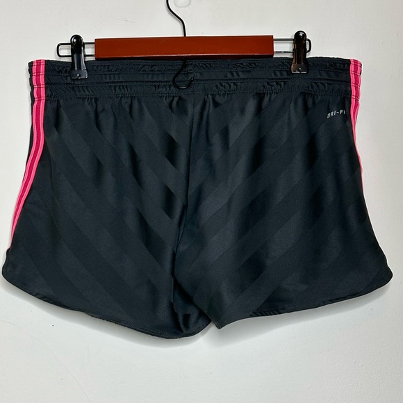 Nike Dri-Fit Athletic Running Short - Picture 4 of 5